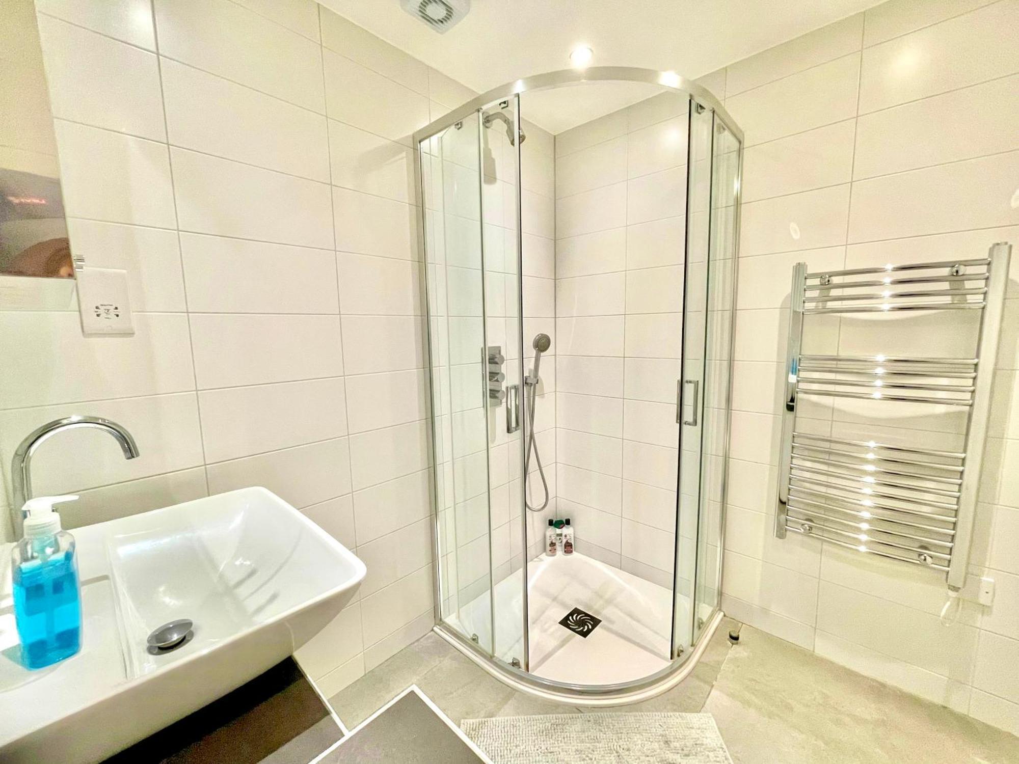Apartment Chic 3 Bedroom Flat With Private Terrace In Holloway Near Finsbury Park London